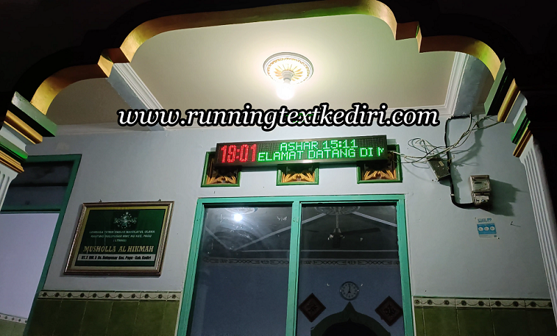 <p>Pada zaman sekarang ini sudah banyak yang menggunakan jadwal sholat otomatis ini seperti di masjid dan juga mushola, jadwal sholat otomatis ini berbahan running text yang di beri program jadwal sholat. Pengguna jadwal sholat otomatis ini sangat populer di kalangan masyarakan, dapatkan jadwal sholat dengan harga murah dan kualitas yang diinginkan.</p>
